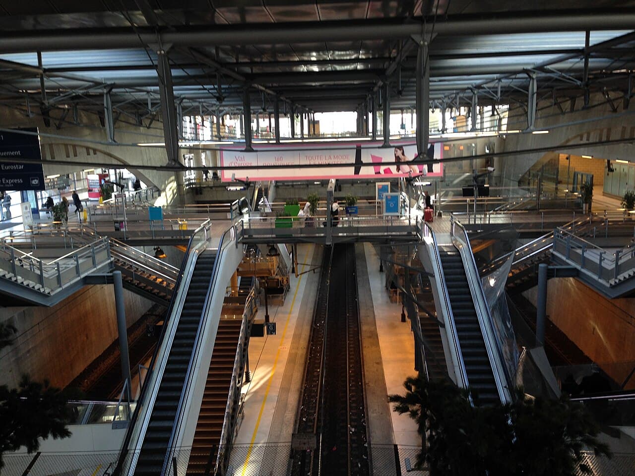 Hall de la gare de Marne-la-Vallée Chessy